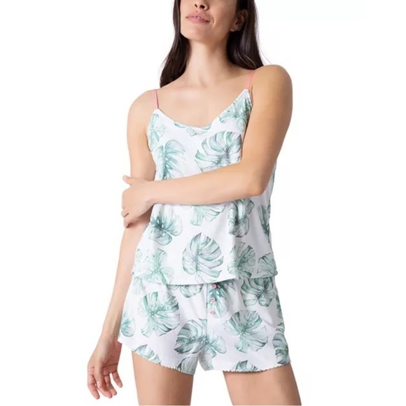 PJ Salvage Other - PJ Salvage Hawaiian Lotus Pajama Set Camisole & Shorts NWT Size XL/L Sleepwear